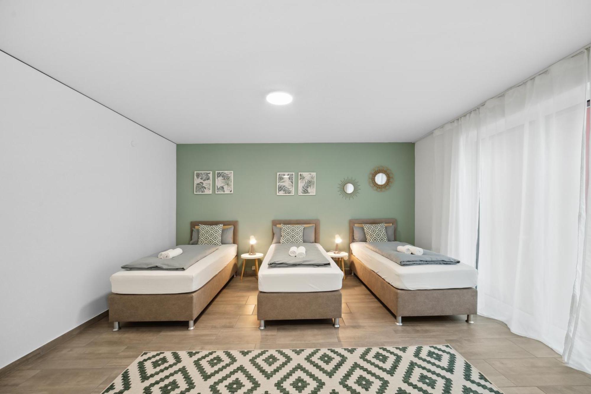 Sali Homes Spacious Apartment With Terrace In City Center Bayreuth Exterior photo